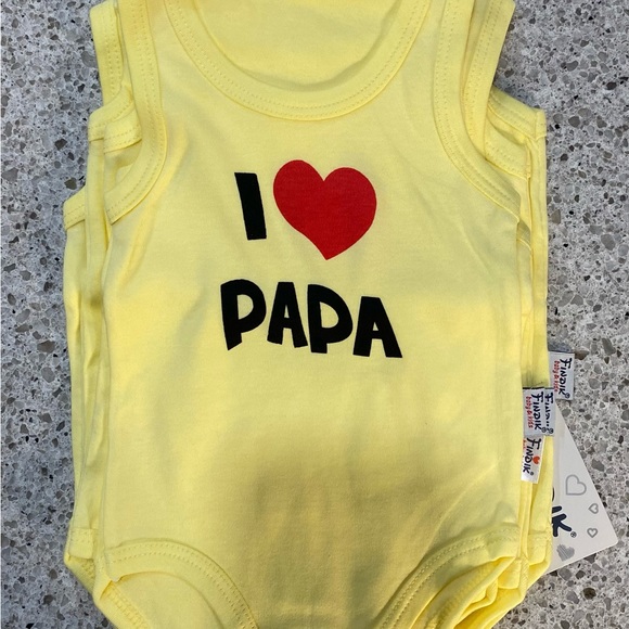 Baby body suit. Brand New. Sizes 3M, 6M,9M,12M,18M. Made in Turkey. 100%Cotton - Picture 3 of 4